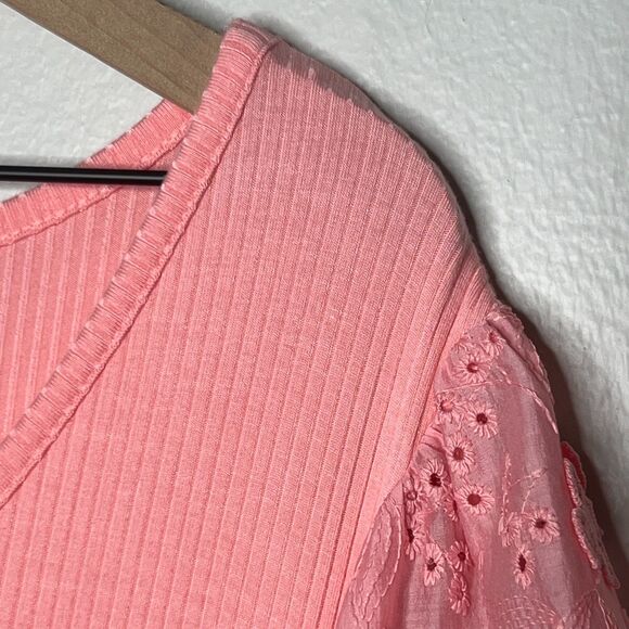 Rio & Rian Womens Blouse 3X Pink Floral Eyelet‎ Sleeve Stretch Casual Ribbed - Picture 8 of 8